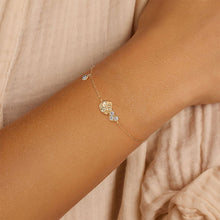 Load image into Gallery viewer, Heart &amp; Flower Charm Bracelet Gold/Silver