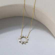 Load image into Gallery viewer, Baguette Circle Necklace Silver/Gold