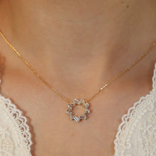 Load image into Gallery viewer, Baguette Circle Necklace Silver/Gold